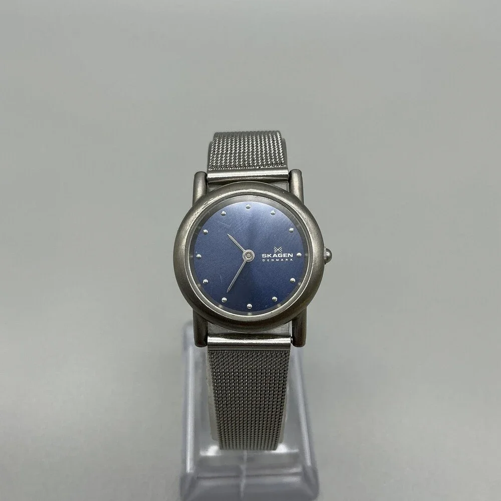 Skagen P85SN Womens Watch 24mm Blue Dial Silver Tone Denmark New Battery